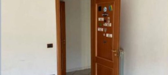 4 غرف نوم شقة في San Giorgio a Cremano, Italy رقم 327455 9