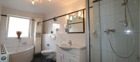 4 chambres Maison de ville à Krefeld, Germany No. 87004 19