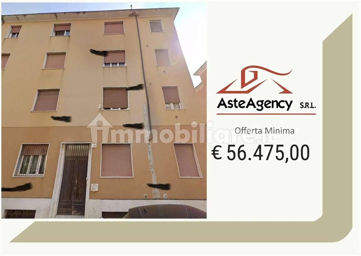 2 Schlafzimmer Wohnung in Brescia, Italy, Nr. 390487