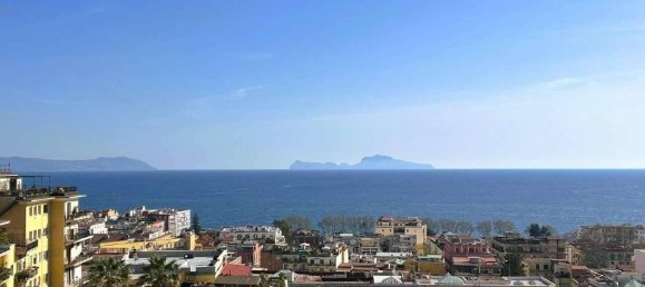 7-salle Penthouse à Naples, Italy No. 37318 16