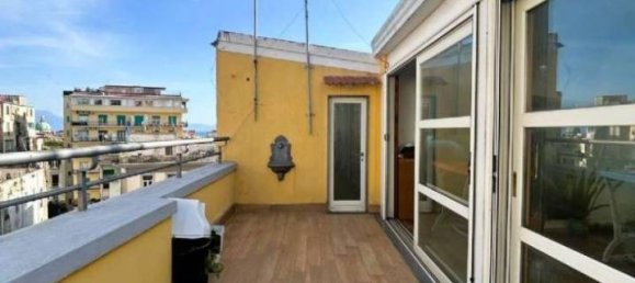 7-salle Penthouse à Naples, Italy No. 37318 26