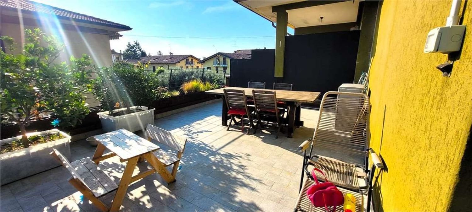 5 غرف نوم شقة في Lavagno, Italy رقم 375604