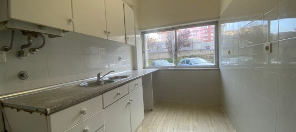 3 bedrooms Apartment in Loures, Portugal No. 95062 16