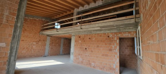 5-Zimmer Penthouse in Sassuolo, Italy, Nr. 111775 9