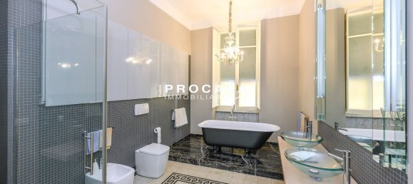 Apartamento de 7 dormitorios en La Spezia, Italy No. 326786 17