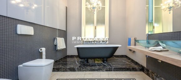 Apartamento de 7 dormitorios en La Spezia, Italy No. 326786 16