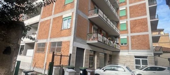 4 bedrooms Apartment in Gallicano nel Lazio, Italy No. 335483 2