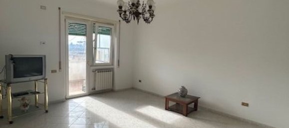 4 bedrooms Apartment in Gallicano nel Lazio, Italy No. 335483 8
