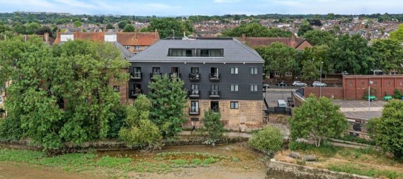 2 bedrooms Apartment in London, United Kingdom No. 5186 4