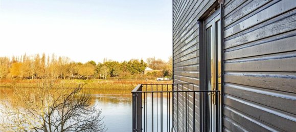 2 bedrooms Apartment in London, United Kingdom No. 5186 8