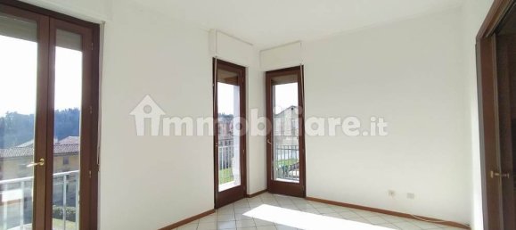2 bedrooms Apartment in Moncalvo, Italy No. 64210 4