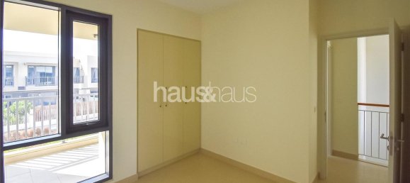 Villa T4 em Dubai Hills Estate, UAE N.º 100082 4