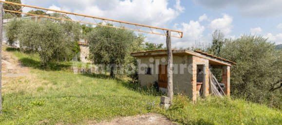 2 Schlafzimmer Haus in Lucca, Italy, Nr. 22568 4