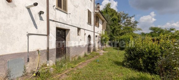 2 Schlafzimmer Haus in Lucca, Italy, Nr. 22568 8