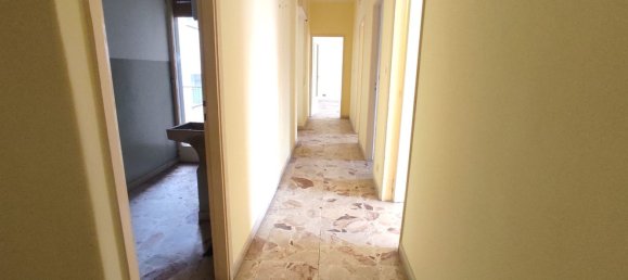 5-salle Appartement à Lentini, Italy No. 137685 7