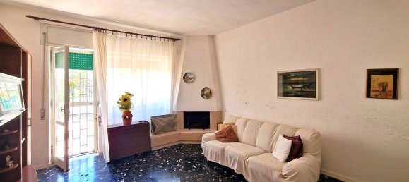 4 rooms Apartment in Mondragone, Italy No. 297842 2