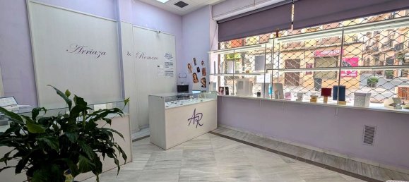 Propriété commerciale à Linares, Spain 65m² No. 161477 6