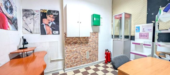 Propriété commerciale à Linares, Spain 65m² No. 161477 9