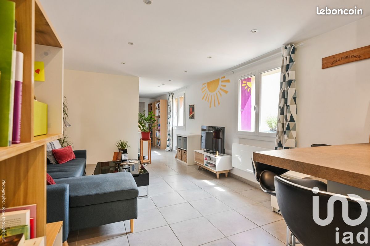 1 chambre Appartement à Fuveau, France No. 339813