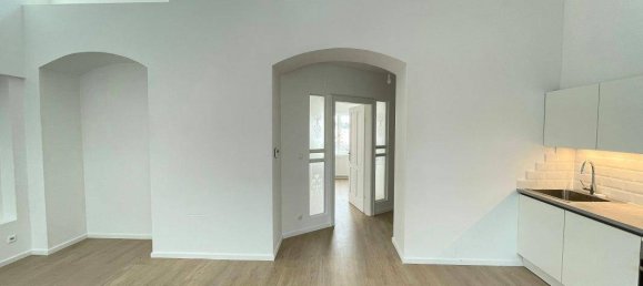 2 rooms Apartment in Wahring, Austria No. 32429 3