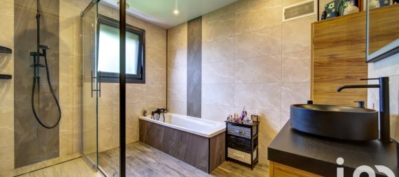 Casa T4 em Saint-Jure, France N.º 155019 2