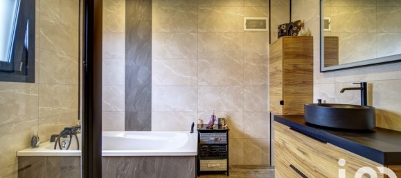 Casa T4 em Saint-Jure, France N.º 155019 3