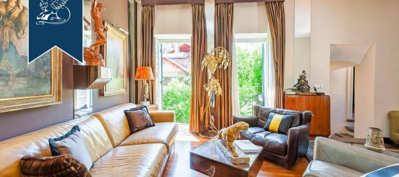 2 bedrooms Villa in Rome, Italy No. 318816 22