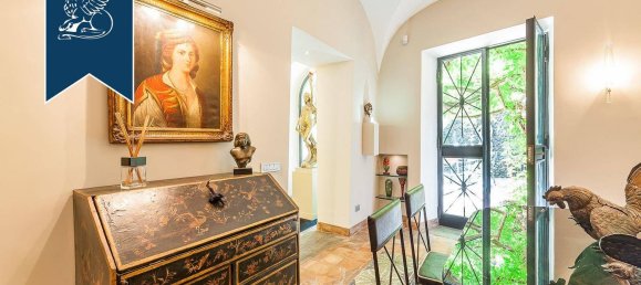 2 bedrooms Villa in Rome, Italy No. 318816 8