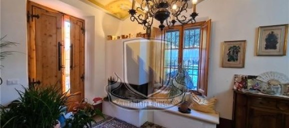 11 rooms Villa in Siena, Italy No. 33062 4
