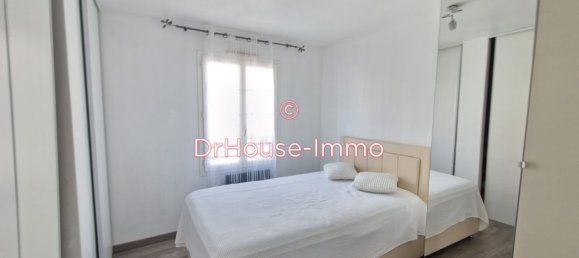 4 bedrooms Villa in Villeneuve-le-Roi, France No. 174798 7