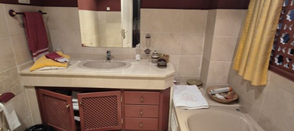 Apartamento de 5 dormitorios en Marbella, Spain No. 156912 13