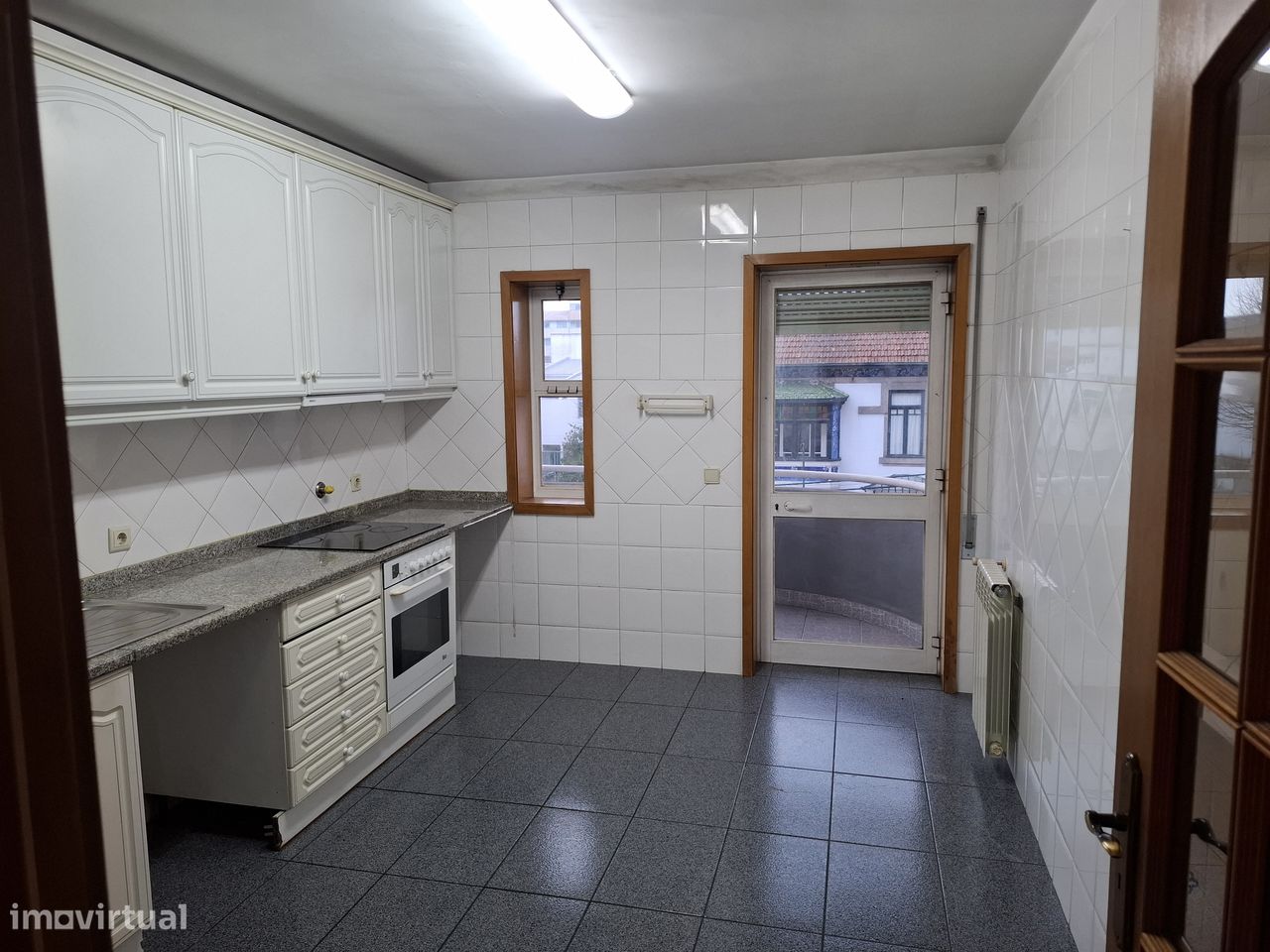 2 غرف نوم شقة في Rio Tinto, Portugal رقم 334577