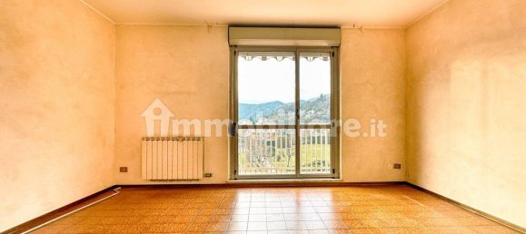 2 Schlafzimmer Wohnung in Borgosesia, Italy, Nr. 146094 3