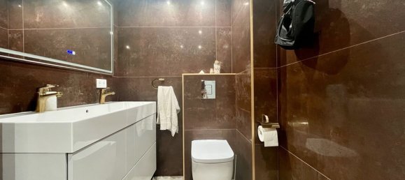 Apartamento de 3 dormitorios en Torrevieja, Spain No. 177356 18