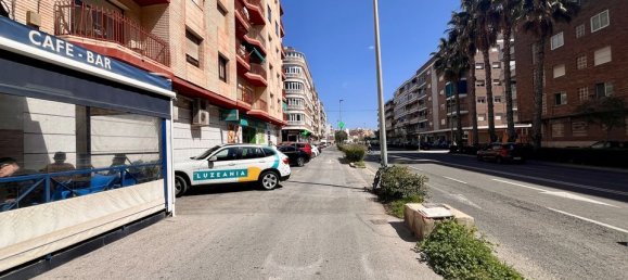 Apartamento de 3 dormitorios en Torrevieja, Spain No. 177356 12