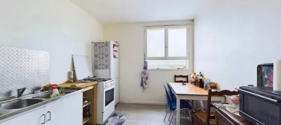 3 bedrooms Apartment in Nantes, France No. 327854 5
