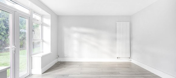 1 غرف نوم شقة في Surrey, United Kingdom رقم 8599 2