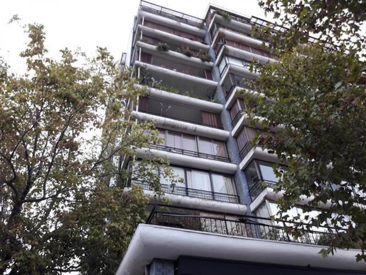 3 bedrooms Apartment in Santiago, Chile No. 2621