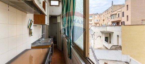 Apartamento de 4 divisões em Cagliari, Italy N.º 297782 21