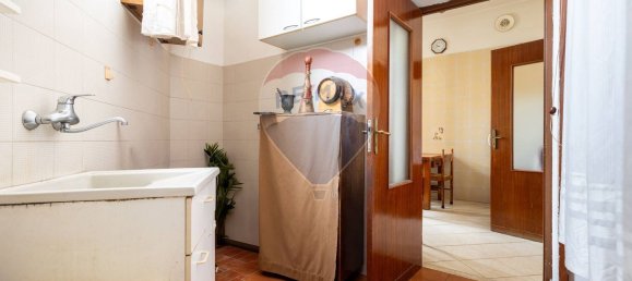 Apartamento de 4 divisões em Cagliari, Italy N.º 297782 16