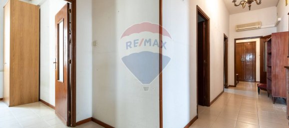 Apartamento de 4 divisões em Cagliari, Italy N.º 297782 12