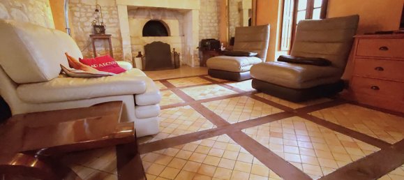 9-Zimmer Haus in Chinon, France, Nr. 85097 5