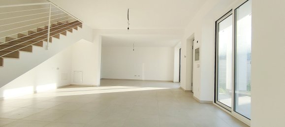 5غرفة فيلا في Anzio, Italy رقم 128782 8