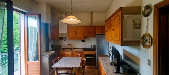Casa de 6 divisões em Sansepolcro, Italy N.º 276300 2