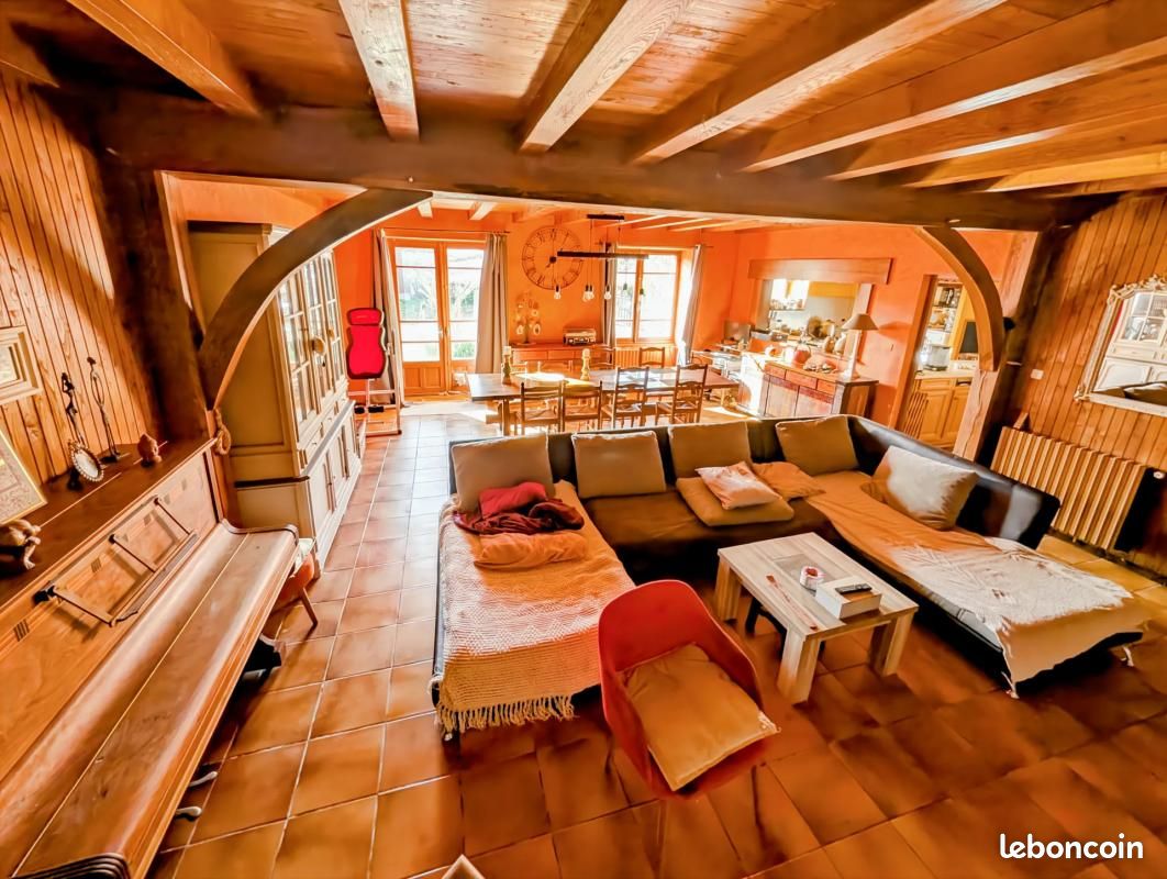 5 bedrooms House in Les Adjots, France No. 96472