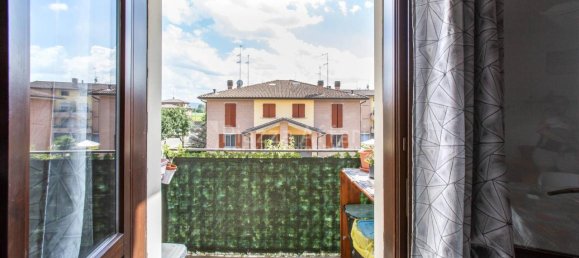 Apartamento de 4 divisões em Reggio Emilia, Italy N.º 8310 8
