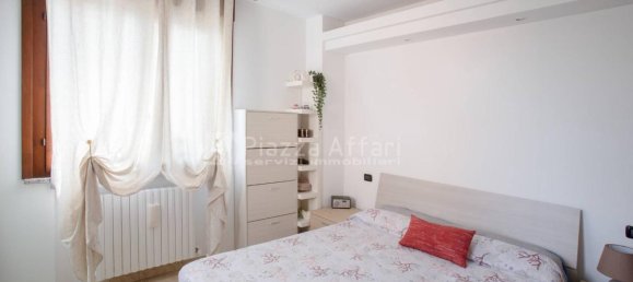 Apartamento de 4 divisões em Reggio Emilia, Italy N.º 8310 13