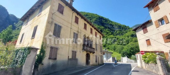 5 rooms Building in Valbrenta, Italy No. 262353 7