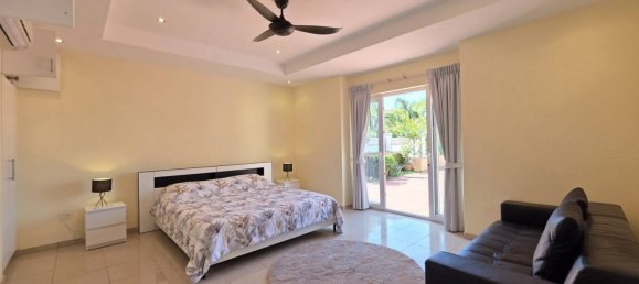 4 bedrooms House for sale in Pattaya, Chonburi, Eastern Thailand, Thailand № 71887 24