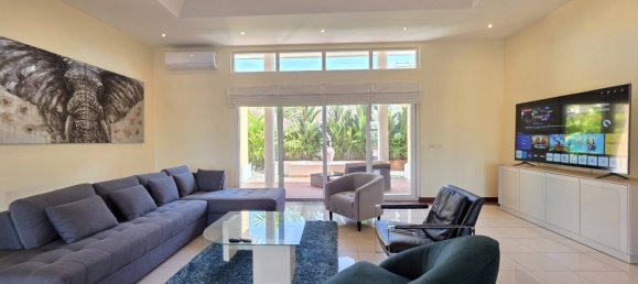 4 bedrooms House for sale in Pattaya, Chonburi, Eastern Thailand, Thailand № 71887 13